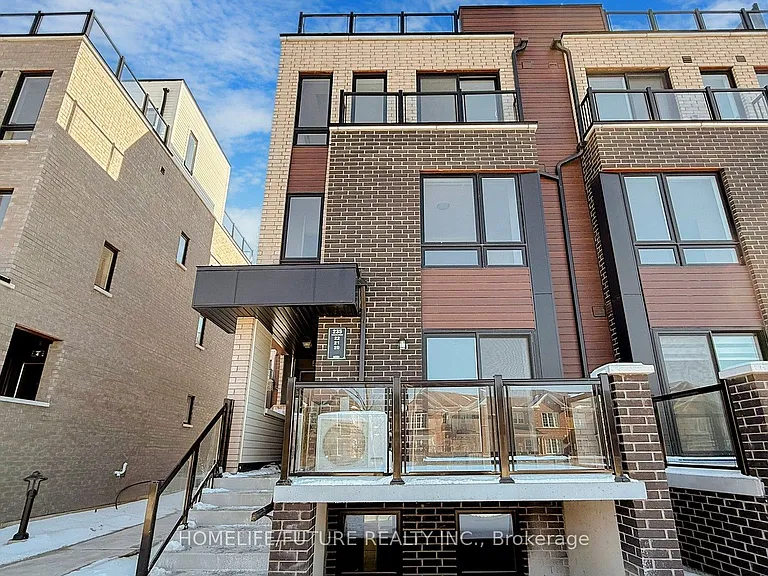 235 McLevin Ave #21 — Photo 3