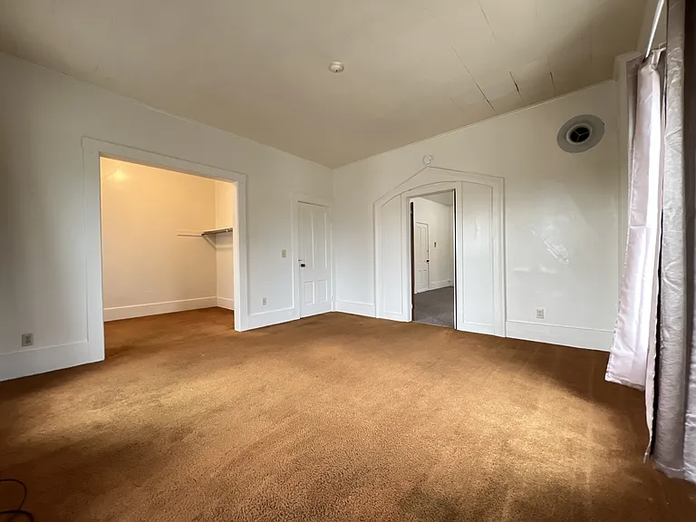 1397 Washington St #C — Photo 11
