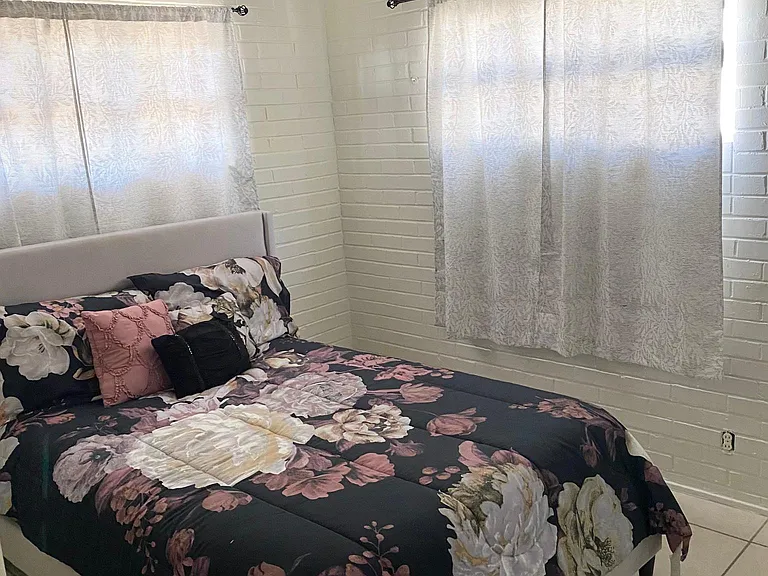 851 E Alturas St — Photo 6