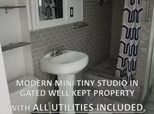 1937 Dewey St #B, Hollywood, FL 33020