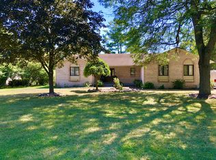 31671 Belmont St, Farmington Hills, MI 48336