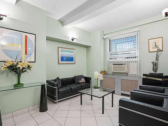 5th image of 1010 5th Ave #1W
