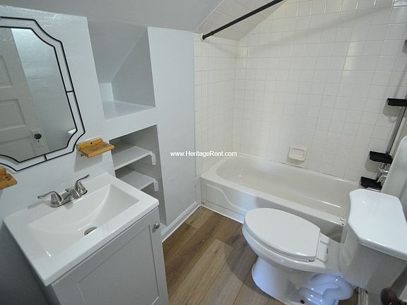 5th image of 2053 Bickel Ave