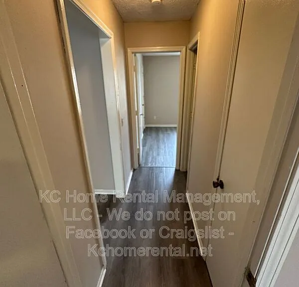 838 Saddlewood St #B — Photo 16