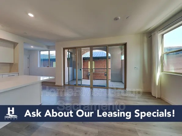 451 Tailoff Ln #202, Sacramento, CA 95818