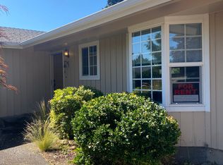 446 Cambridge St, Springfield, OR 97477