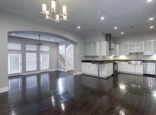 5809 Darling St #A, Houston, TX 77007