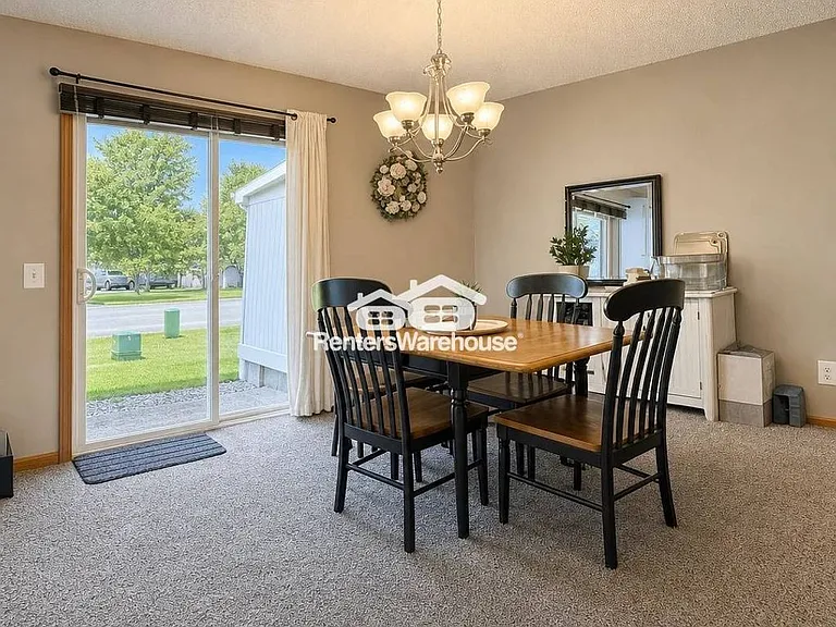 400 Horizon Dr SE — Photo 12
