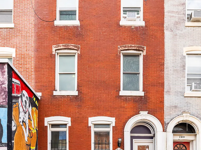 2808 W Girard Ave #A — Photo 3