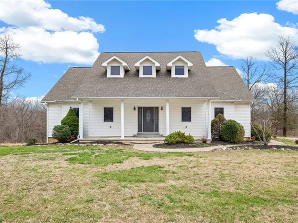 19178 Saunders Ln, Gravette, AR 72736