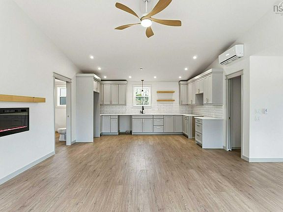 5th image of 241 Alton Rd