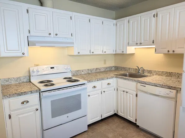 Meldrum Place Apartments, 5123 SE Meldrum Ave #5141, Portland, OR 97267