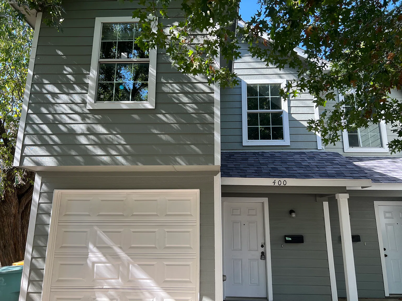3 bed, 2.5 bath, 1282 sqft, $1,295 — Photo 2