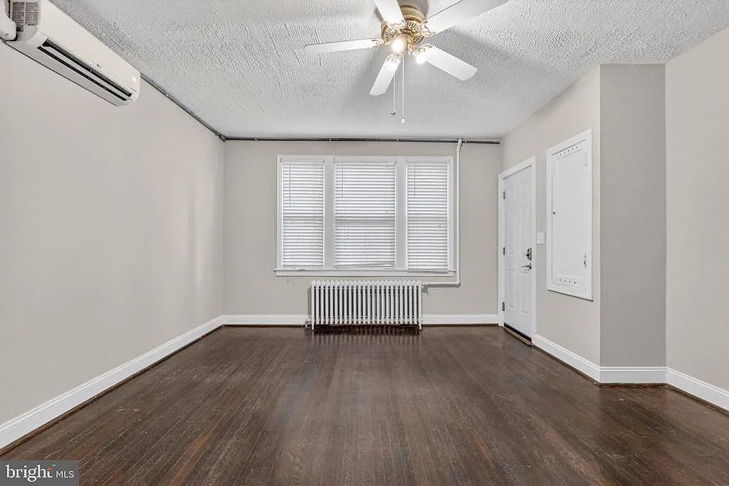 1 bed, 850 sqft, $2,400 — Photo 4