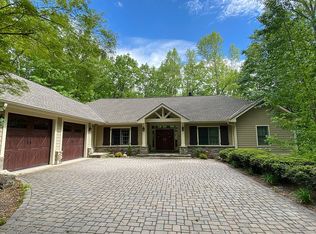 115 Little Cherokee Rdg, Hendersonville, NC 28739