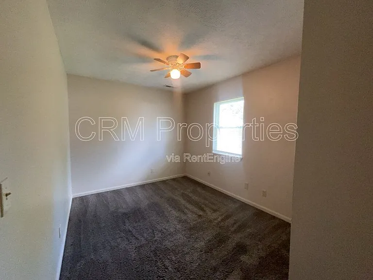 1912 N Apperson Way — Photo 17