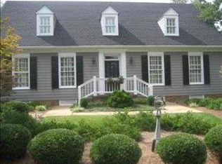 3 Blenheim Ct, Greenville, SC 29607