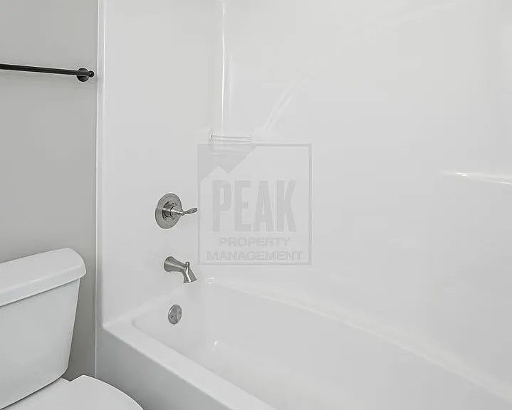 540 Woodland Cir — Photo 28