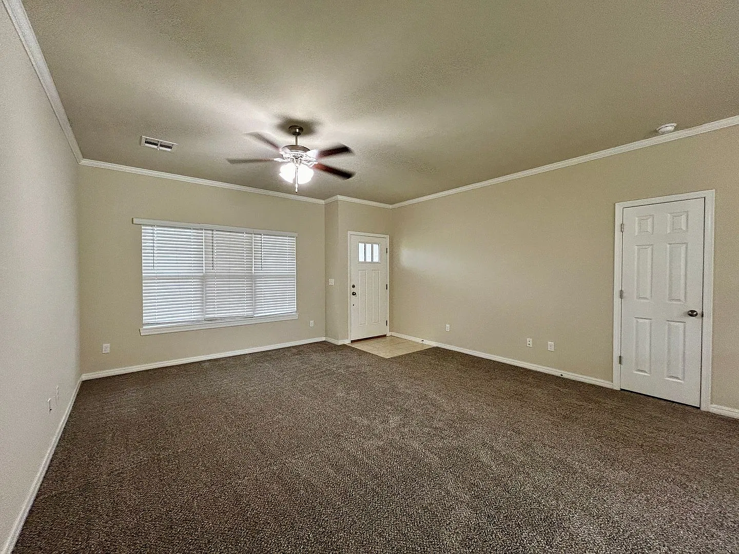25.9 - 1715 W. 21st Ave - — Photo 4