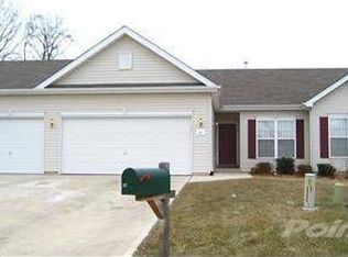 64 Snowberry Ridge Ct, O'Fallon, MO 63366