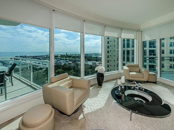 5th image of 180 Beach Dr NE Unit 1002