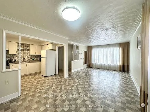 Building Photo - 57 Wilstead Dr #MAIN FLOOR