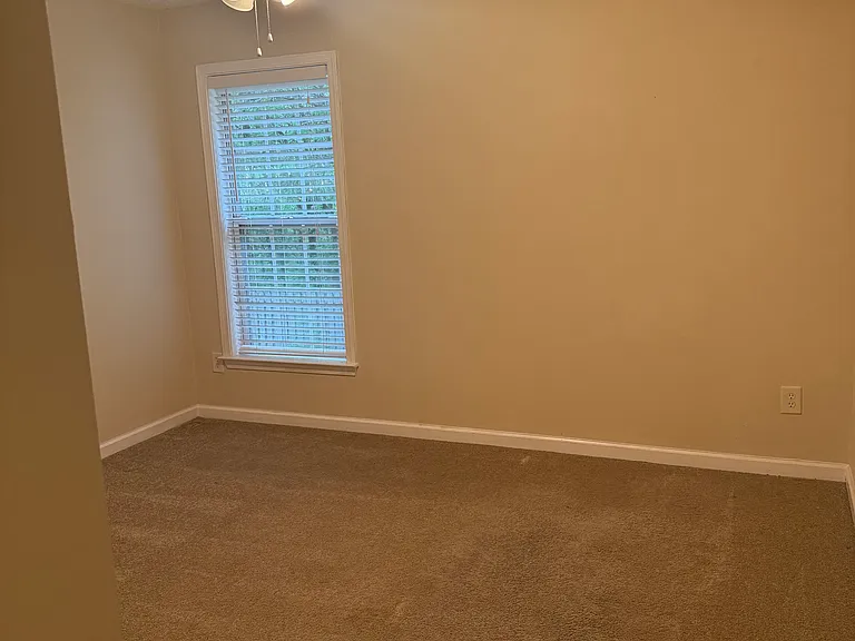 4132 Royal Regency Cir NW — Photo 15