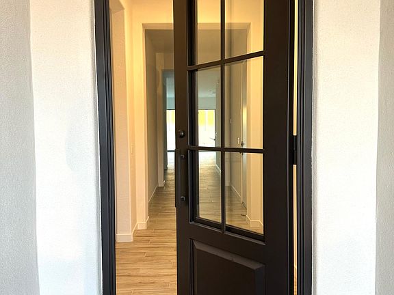 5th image of 8040 E Jasmine St