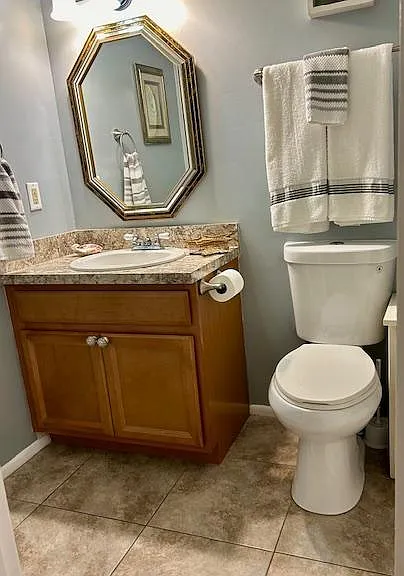 7700 Sun Island Dr S #105 — Photo 23