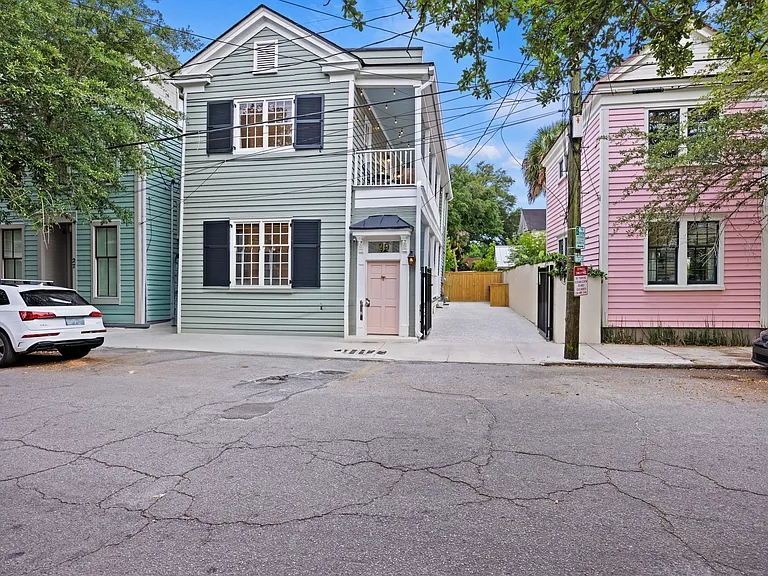 29 Bogard St #B — Photo 18