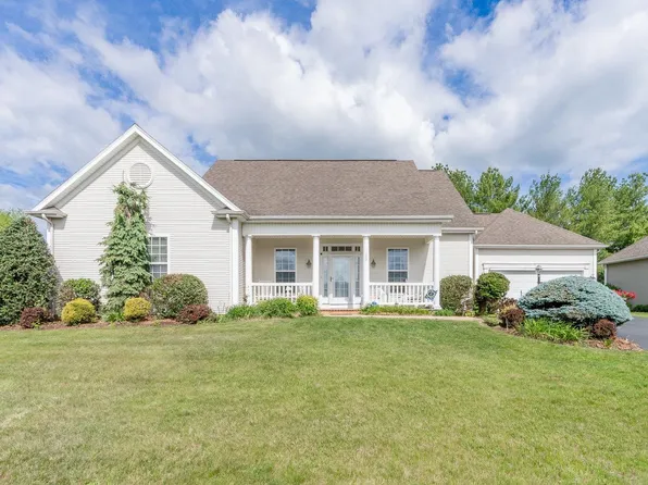 177 Heather Ln, Staunton, VA 24401