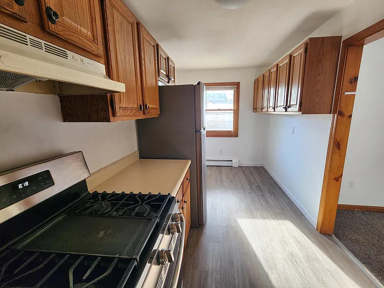 31 Elm St #1 — Photo 17