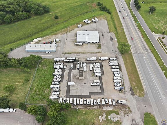 5th image of 600 NW Us Highway 24
