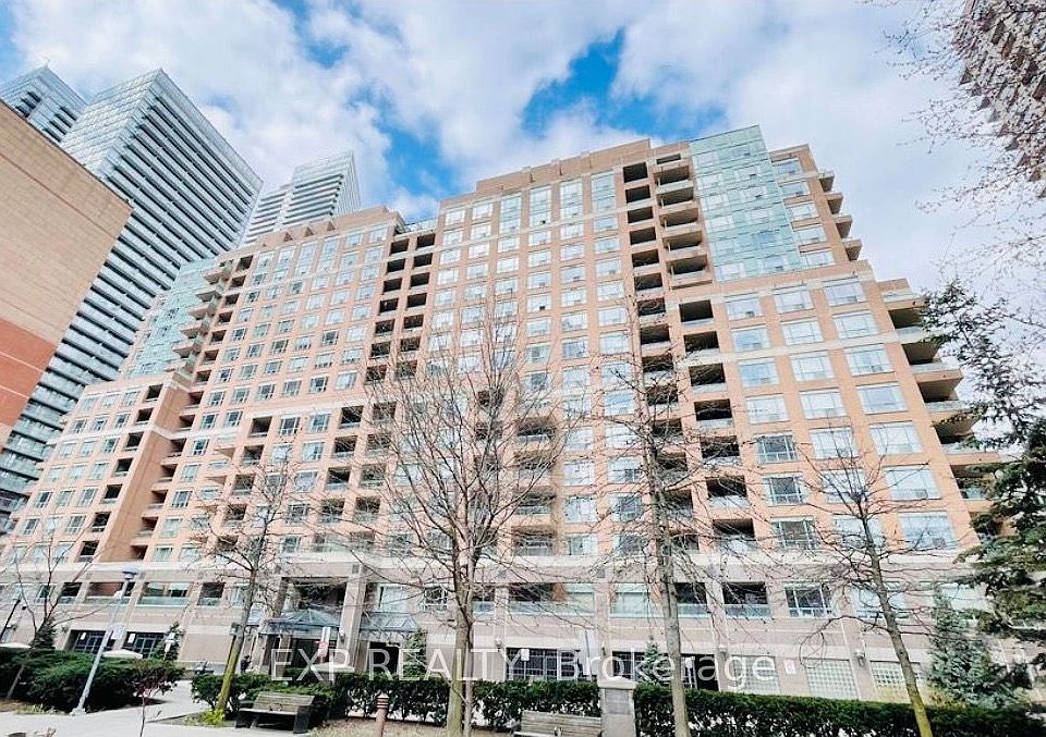 1st image of 889 Bay St #607