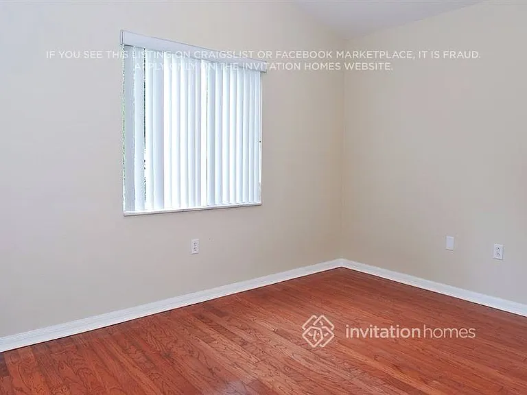 5547 Foxtail Ct — Photo 10
