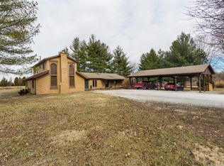 1067 S Lake Rd S, Scottsburg, IN 47170