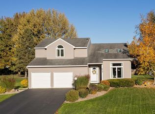8618 Nazareth Dr, Cicero, NY 13039