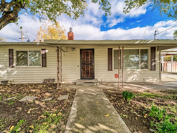2nd image of 4741 Fleming Way