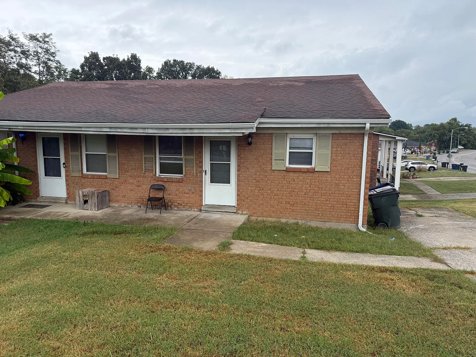 2 bed, 1.0 bath, 836 sqft, $1,195 — Photo 1