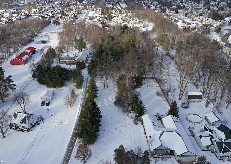 1st image of 22444 Westwood Dr