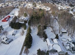 22444 Westwood Dr, Strongsville, OH 44149