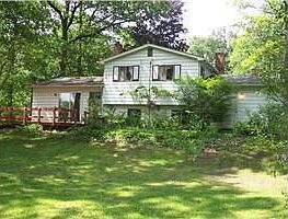 2nd image of 1770 Red Oak Ln