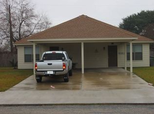 105 Sherwood Dr, Victoria, TX 77901