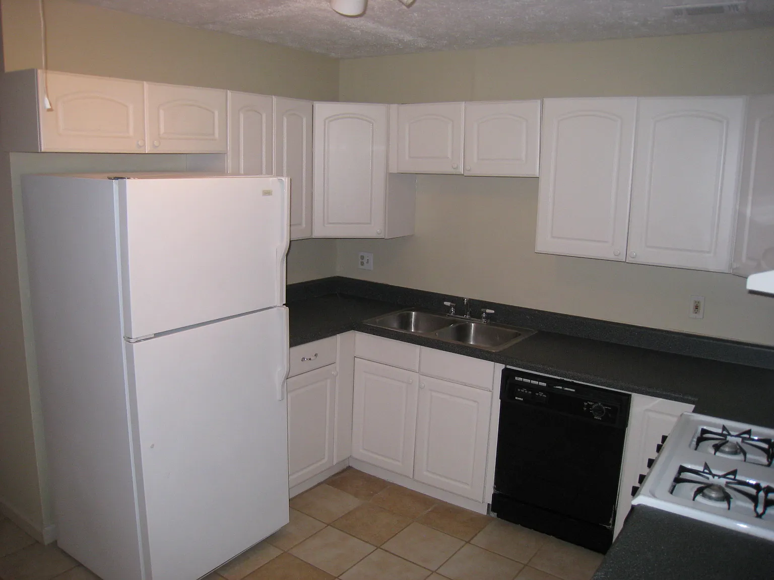 486 Old Wheat St. - Apt. A — Photo 2