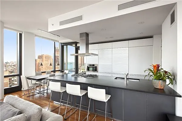 Rented by Nest Seekers International | media 15