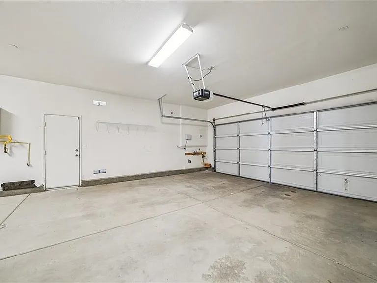 7153 Gypsum Dr — Photo 37
