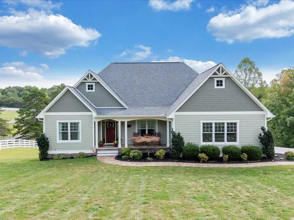 245 Key West St, Moneta, VA 24121