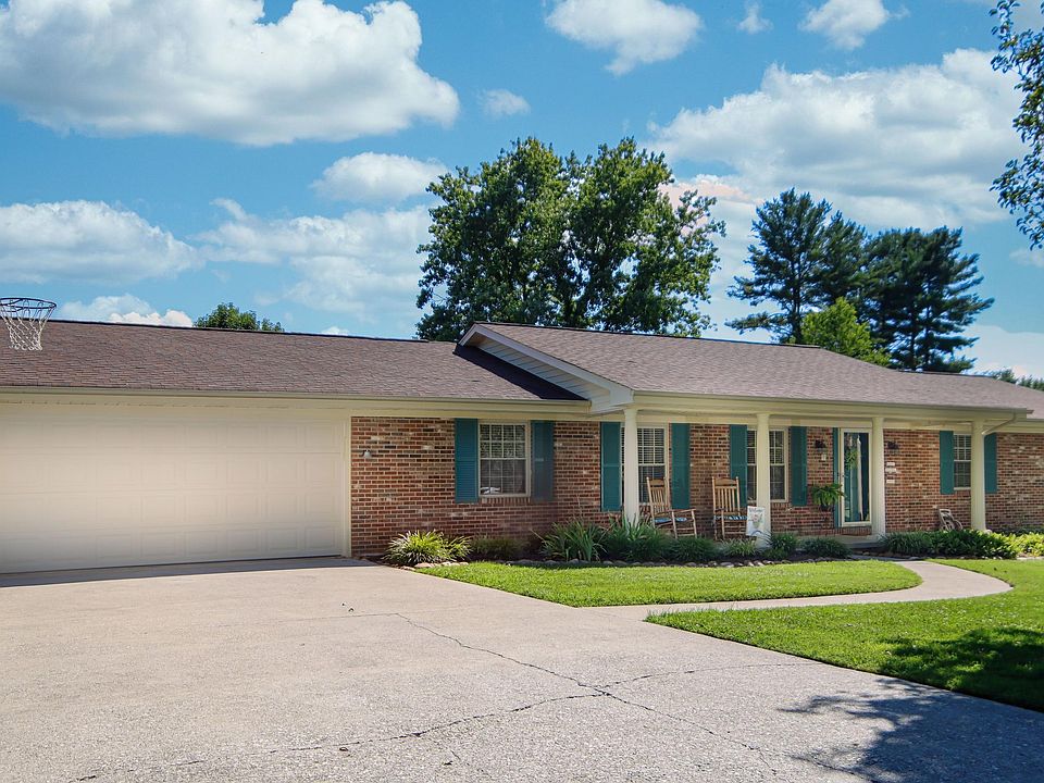 1st image of 7611 Sagefield Dr