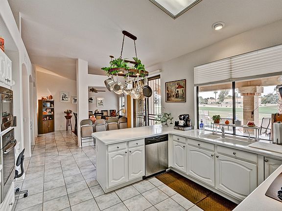 3rd image of 9435 W Tonto Ln