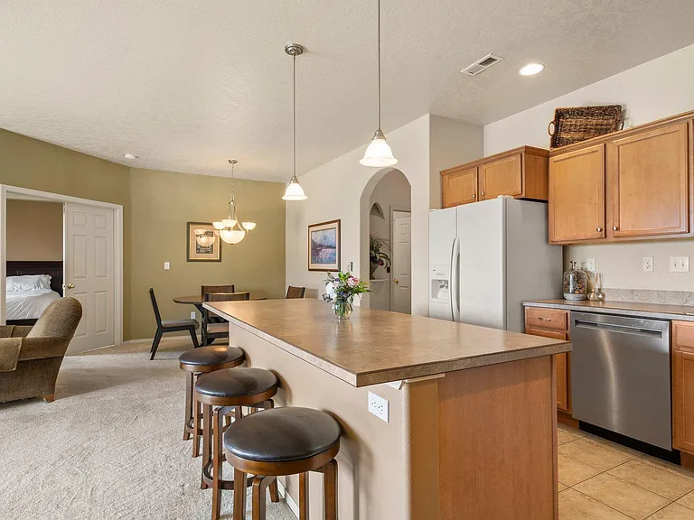 6005 Mia Ln — Photo 23